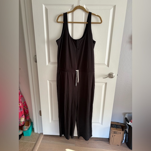vuori Jumpsuit xl wide leg black - Picture 1 of 5